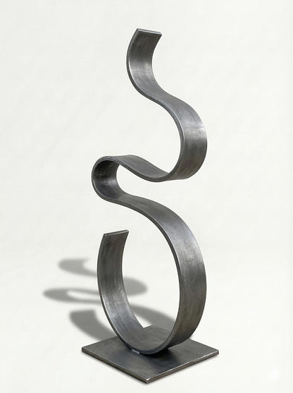 Garden Sculpture: Rustic Metal Art Abstract Decor for Ourdoors