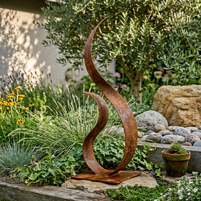 Rustic Sculpture: Manifest