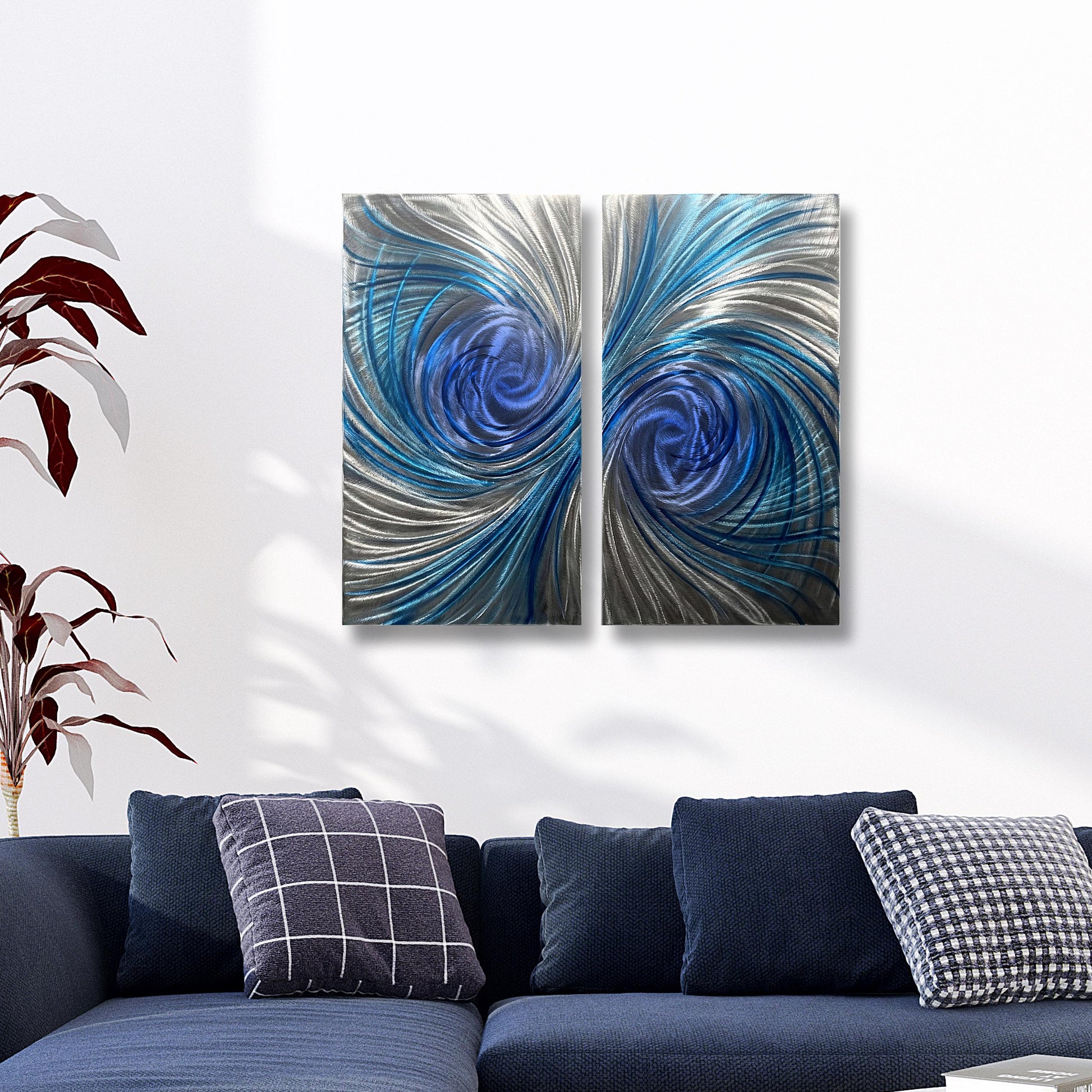 Abstract Metal Wall Art: Handcrafted Modern Wall Sculpture (Set of 2)