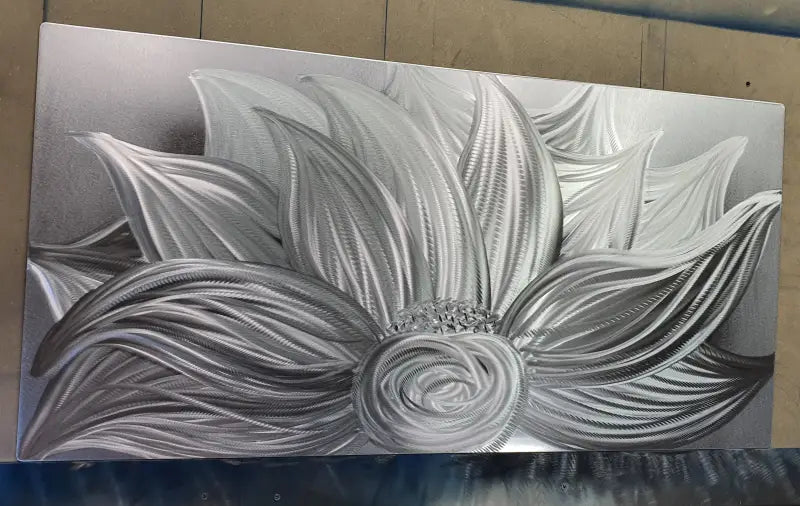 Flower Wall Art Titled "Silver Lotus" - Modern Elements Metal Art - MYK7578J