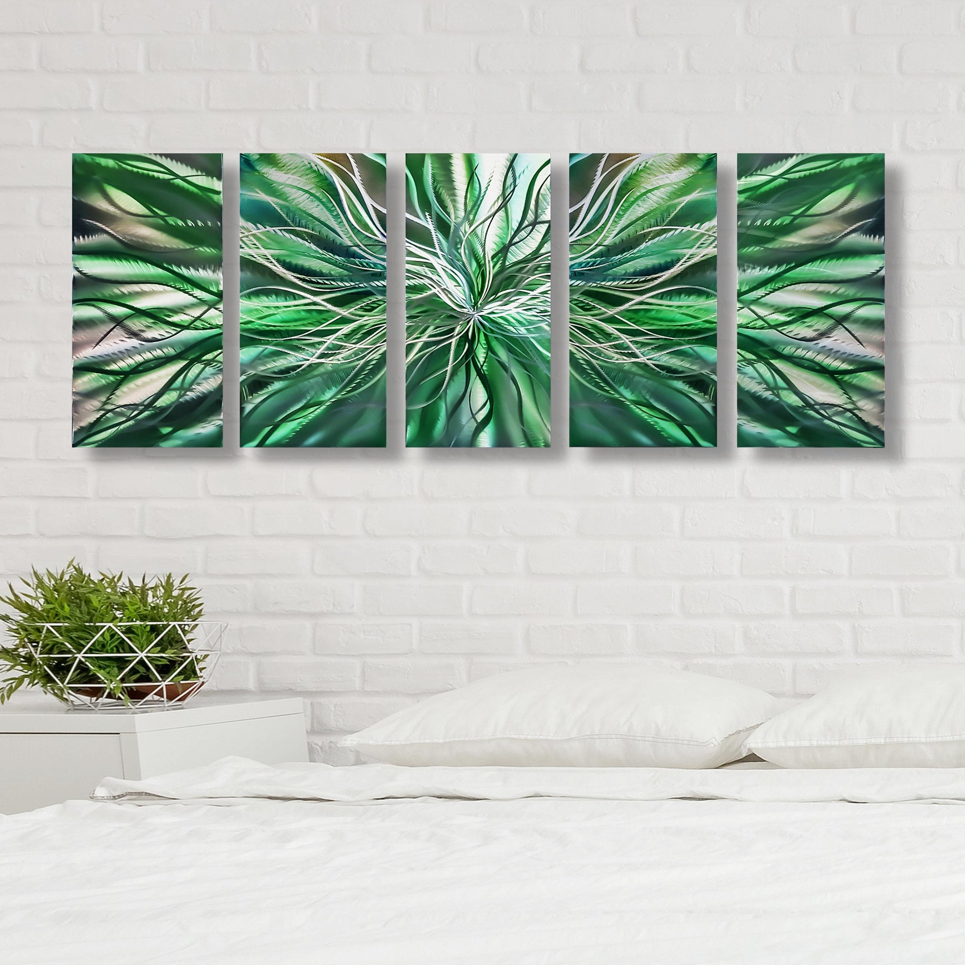 Green Metal Wall Art Set Titled Radiation - Modern Elements Metal Art - ME98489ZX
