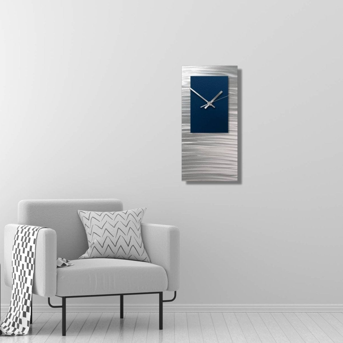 Navy Blue Large Wall Clock – Silver Modern Metal Art & Abstract Sculpture - Modern Elements Metal Art - ME836KS6