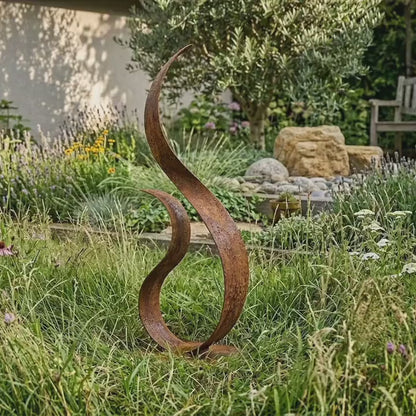 Rustic Sculpture: Manifest